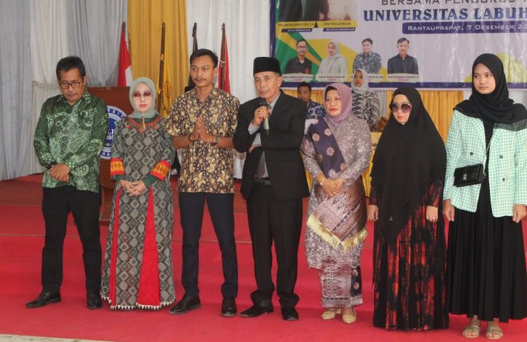 Acara Syukuran Bersama Pengurus Yayasan Universitas Labuhanbatu Tahun 2022