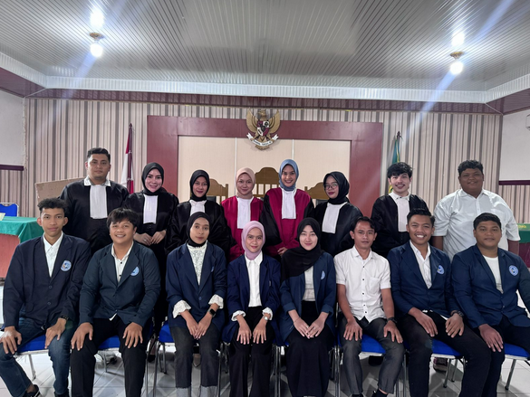 Mahasiswa/i Fakultas Hukum Semester VII ULB  Melaksanakan Peradilan Semu Tahun 2025