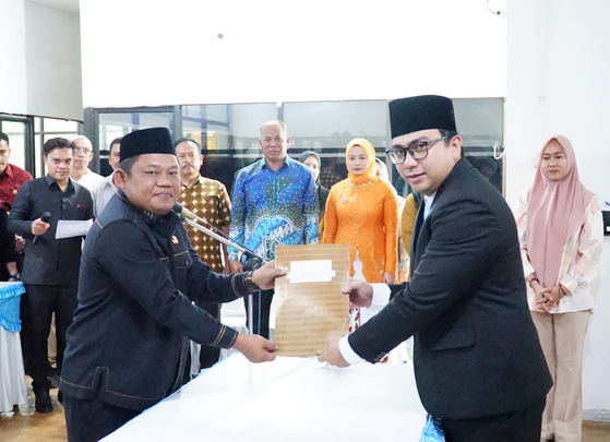 Dosen Fakultas Hukum Dilantik Menjadi Direktur PUDAM TIRTA BINA Labuhanbatu Tahun 2025