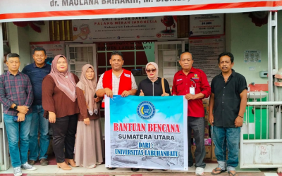 ULB Menyalurkan Bantuan ke Posko PMI Labuhanbatu Untuk Masyarakat Terkena Bencana Alam di Sumatera 2025