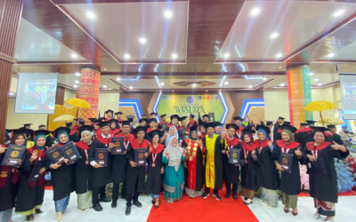 Sebanyak 150 orang Lulusan Fakultas Hukum ULB di wisuda pada Gelombang II (dua) September T.A 2024/2025