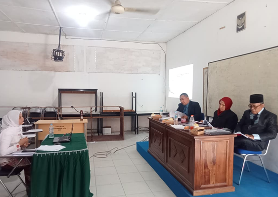 Sebanyak 4 (Empat) Mahasiswa/i Fakultas Hukum ULB Mengikuti Sidang Mejau Hijau Skripsi Tahun 2026